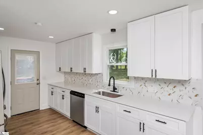 3 Hibourne Court, Greenville, SC 29615 - Photo 9