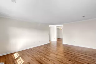 925 Cleveland St, Greenville, SC 29601 - Photo 15