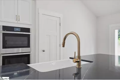 8 Pelham Crossing Drive, Greenville, SC 29615 - Photo 5