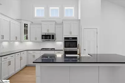 8 Pelham Crossing Drive, Greenville, SC 29615 - Photo 3