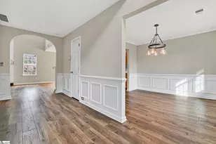 125 Sandy Ln, Greenville, SC 29605 - Photo 5
