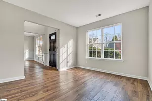 125 Sandy Ln, Greenville, SC 29605 - Photo 3