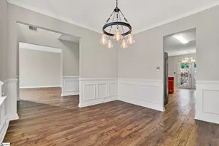 125 Sandy Ln, Greenville, SC 29605 - Photo 7