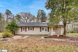 101 Simmons Dr, Clinton, SC 29325 - Photo 3