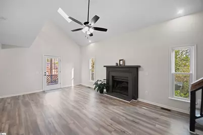 137 Lakeshore Drive, Easley, SC 29642 - Photo 17