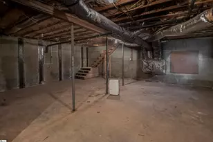 137 Lakeshore Dr, Easley, SC 29642 - Photo 37