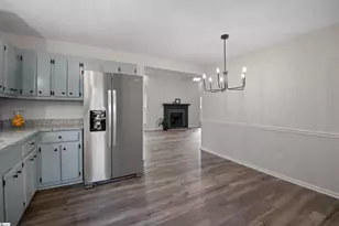 137 Lakeshore Dr, Easley, SC 29642 - Photo 21