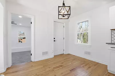 601 S D Street, Easley, SC 29640 - Photo 9