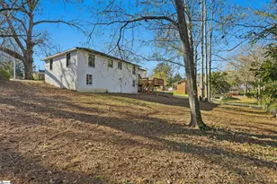 601 S D St, Easley, SC 29640 - Photo 27