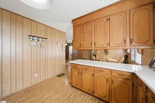 555 Bishop Rd, Union, SC 29379 - Photo 17