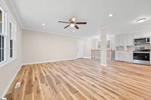 101 Nottingham Ln, Easley, SC 29640 - Photo 3