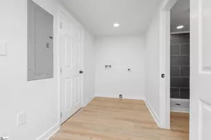 10 Valley View Ln, Greenville, SC 29605 - Photo 29