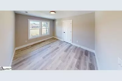 1172 W Rutledge Avenue, Gaffney, SC 29341 - Photo 21