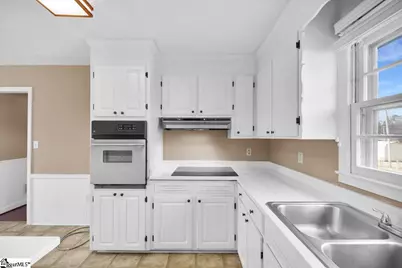 132 Waverly Street, Easley, SC 29642 - Photo 7