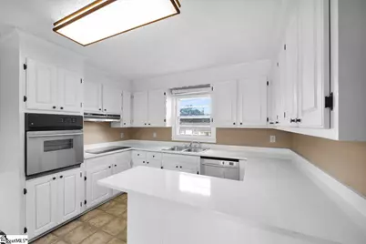 132 Waverly Street, Easley, SC 29642 - Photo 9