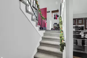 70 Briarview Cir, Greenville, SC 29615 - Photo 11