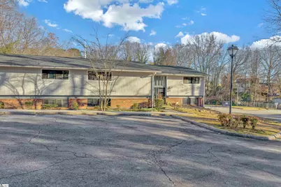 70 Briarview Circle, Greenville, SC 29615 - Photo 3