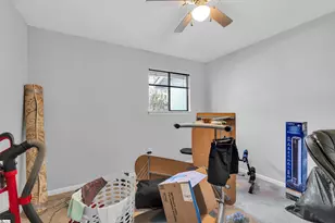 70 Briarview Cir, Greenville, SC 29615 - Photo 17