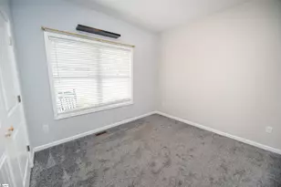 131 Plumcreek Ln, Enoree, SC 29335 - Photo 11