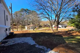 411 W C Ave, Easley, SC 29640 - Photo 13