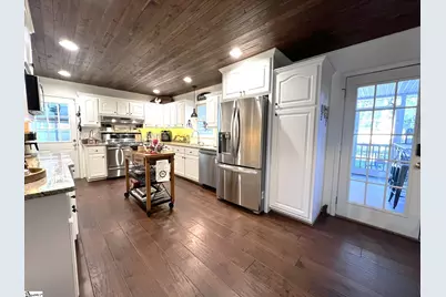 199 Lake Forest Circle, Easley, SC 29642 - Photo 11