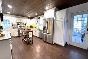 199 Lake Forest Cir, Easley, SC 29642 - Photo 11