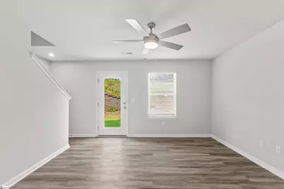 1270 Forestbrook Lane, Spartanburg, SC 29303 - Photo 5