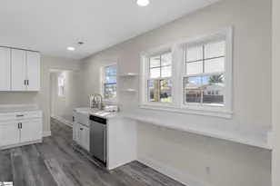 19 Mc Lean St, Greenville, SC 29611 - Photo 13