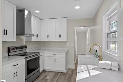 19 McLean Street, Greenville, SC 29611 - Photo 15