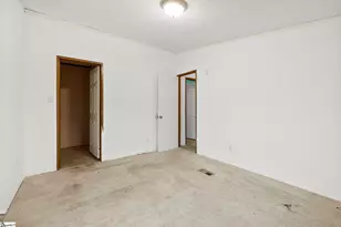 219 Campbell Lake Rd, Greer, SC 29651 - Photo 27