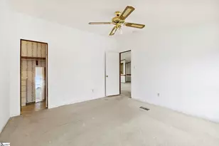 219 Campbell Lake Rd, Greer, SC 29651 - Photo 19