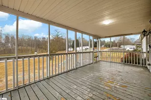 219 Campbell Lake Rd, Greer, SC 29651 - Photo 5