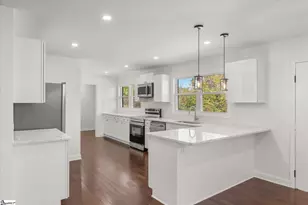 370 E Boundary Dr, Spartanburg, SC 29303 - Photo 21