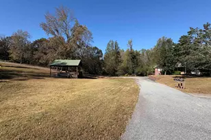 821 Dunklin Bridge Rd, Fountain Inn, SC 29644 - Photo 11