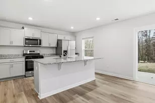 205 Pristine Dr, Greenwood, SC 29646 - Photo 9