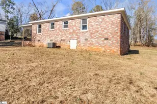 128 Dagnall Cir, Laurens, SC 29360 - Photo 23