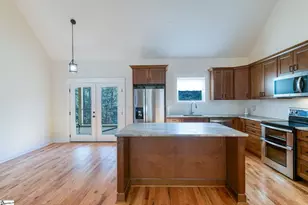 401 Long View Ridge Ln, Seneca, SC 29672 - Photo 7