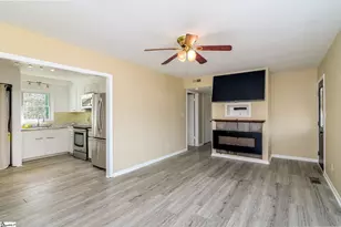 116 Johnson St, Duncan, SC 29334 - Photo 11