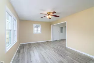 116 Johnson St, Duncan, SC 29334 - Photo 9