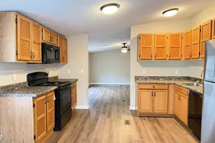 130 Peaceful Valley Rd, Spartanburg, SC 29307 - Photo 5