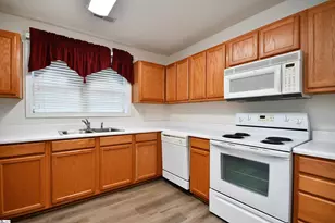 304 Glenlea Ln, Greenville, SC 29617 - Photo 7