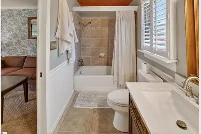 200 E Greenwood Street, Landrum, SC 29356 - Photo 35