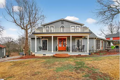 200 E Greenwood Street, Landrum, SC 29356 - Photo 1