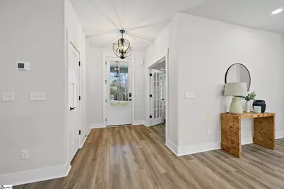 315 Lakefront Drive, Anderson, SC 29626 - Photo 3