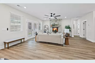 315 Lakefront Drive, Anderson, SC 29626 - Photo 9