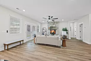 315 Lakefront Dr, Anderson, SC 29626 - Photo 9