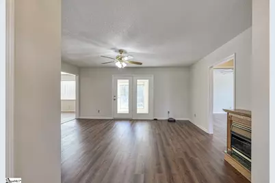 215 S Johnson Street, Landrum, SC 29356 - Photo 13