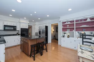 402 Stone Ridge Rd, Greer, SC 29650 - Photo 3