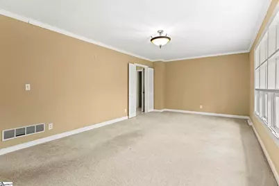 136 Holly Circle, Greer, SC 29651 - Photo 9