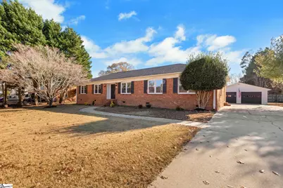 106 Lynn Drive, Taylors, SC 29687 - Photo 1